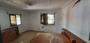 Villa 3 chambres en vente en angle de rue à Adidogomé Atigagomé – 30 millions FCFA