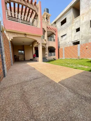 Villa basse 4 chambres à louer à la Caisse – Lomé – 1 400 000 FCFA — photo 3