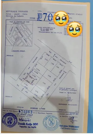 Terrain demi-lot de 300 m² en vente à Adidogomé Amadahomé – 25 millions FCFA
