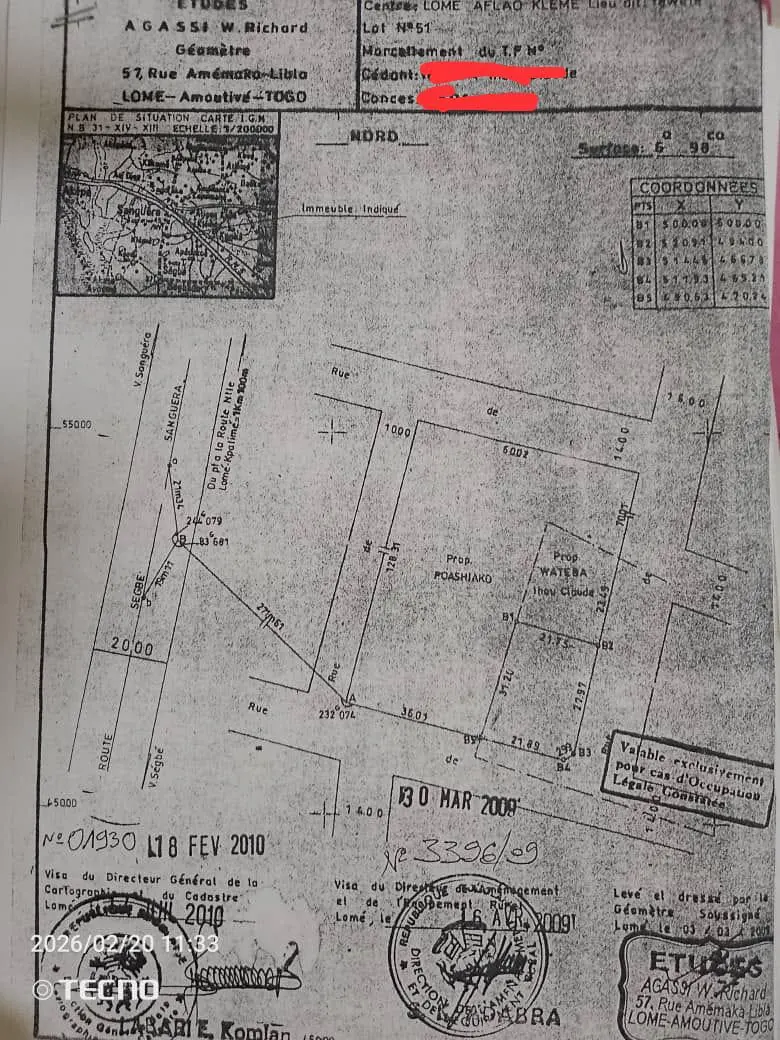 Maison 4 chambres en vente à Zanguéra Klemé Hévitimé, angle de rue – 45 millions FCFA