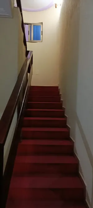 Vente d'une maison à Bè Kpehenou, 8 chambres, 5 boutiques, 453 m², en bordure de route principale – 140 millions FCFA — photo 9