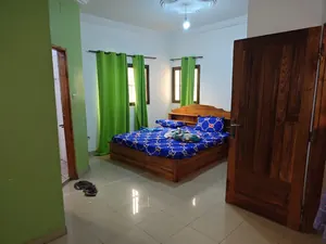 Villa 3 niveaux 3 appartements à vendre à Adidogomé Lycée Technique – 100 millions FCFA — photo 3
