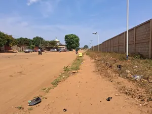 Terrain de 300 m² en vente à Agoè Etat Major – 35 millions FCFA — photo 4