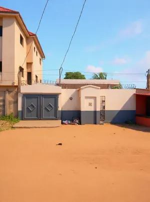Mini villa 2 chambres de 150 m² en vente à Attiégou (Pharmacie Raouda), Lomé – 26 millions FCFA