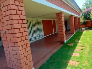 Vente d'une villa à Agoè (Lycée d'Agoè), 5 chambres, demi-lot, R+1, à 250m du goudron – 55 millions FCFA — photo 12