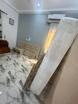 Vente d'une villa à Ségbé Akato Démé, récente, sur 300 m², avec dépendance, jardin et garage 4 voitures – 65 millions FCFA négociable — photo 9