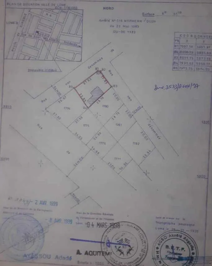 Villa 4 chambres 652 m² en angle de rue à vendre à Kégué – 65 millions FCFA