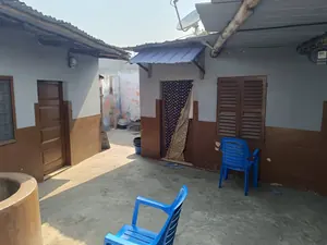 Villa 4 pièces en vente en angle de rue à Kodjoviakopé – 70 millions FCFA — photo 3