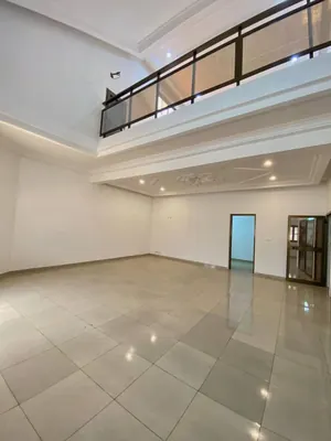 Villa 6 chambres à vendre sur 900 m² à Agoè Kossigan – 280 millions FCFA — photo 3