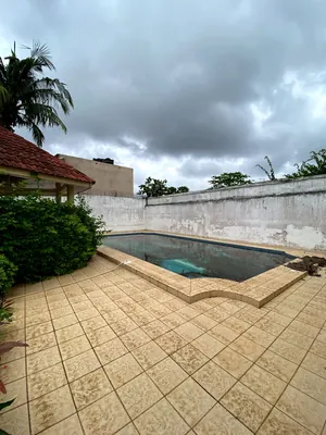 Villa basse 4 chambres à louer à la Caisse – Lomé – 1 400 000 FCFA — photo 2