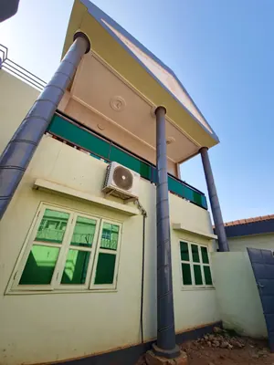 Vente d'une villa duplex à Hédjranawoé, en angle de rue, titre foncier personnel – à partir de 250 millions FCFA — photo 6