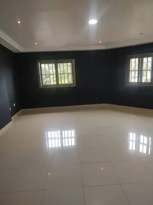 Villa 6 pièces à louer à Djidjolé proche du goudron – 900 000 FCFA — photo 2