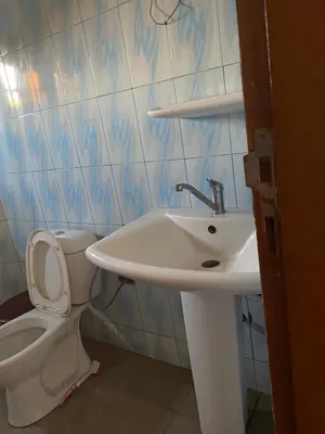 Vente d'un immeuble à Hédzranawoé, R+3, appartements meublés, 596 m² (1 lot), à 30 mètres du goudron – 320 millions FCFA — photo 8