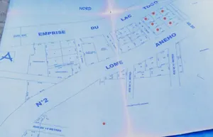 Terrain 7 lots en vente au bord du Lac Togo en bordure du goudron RN2 à Djassamé – 25 millions FCFA le lot