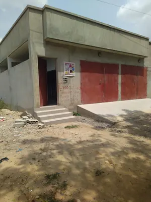 Terrain demi-lot 300 m² en vente à Apessito – 8,5 millions FCFA — photo 3