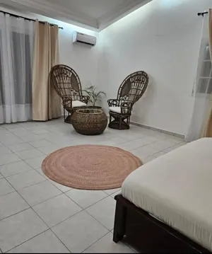 Villa duplex 3 chambres meublée en vente à Avépozo côté plage – 65 millions FCFA — photo 2