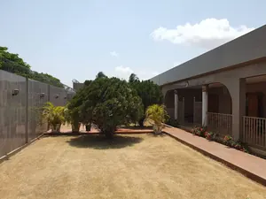 Villa meublée 5 chambres à vendre à Agoè Telessou – 400 millions FCFA — photo 3
