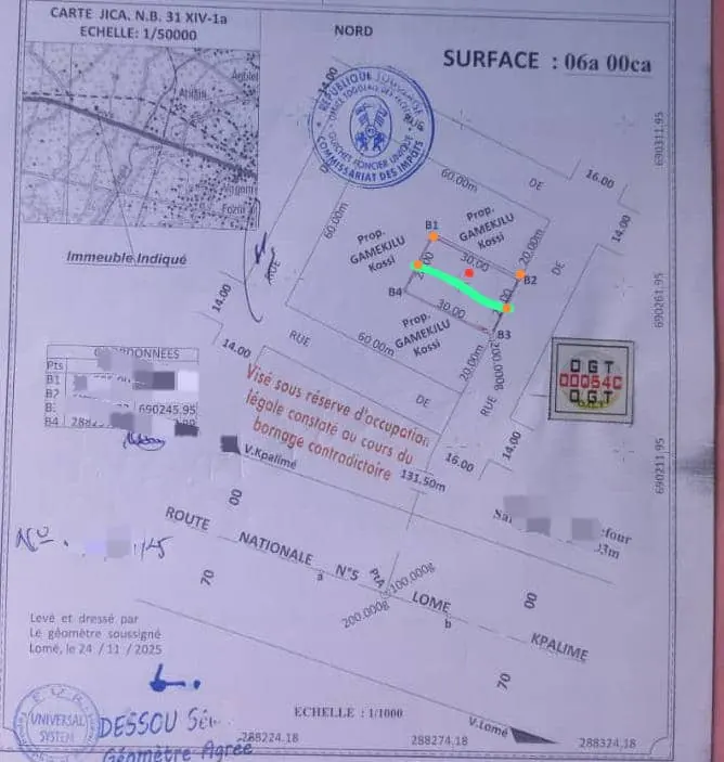 Terrain demi-lot de 600 m² en vente à Aképédo, à 60 mètres du goudron Lomé–Kpalimé – 9 000 000 FCFA