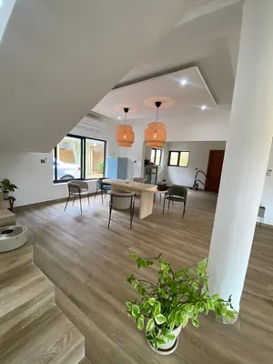 Villa 3 pièces en vente à Zanguéra – 160 millions FCFA à débattre — photo 3