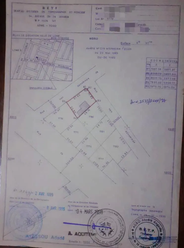 Terrain 1 lot clôturé en angle de rue à vendre à Kégué CAP – 70 millions FCFA