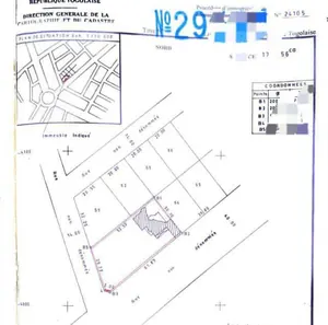 Immeuble inachevé de 1800 m² à vendre à Agbalepedo Somayaf, proche du goudron – 300 millions FCFA — photo 3