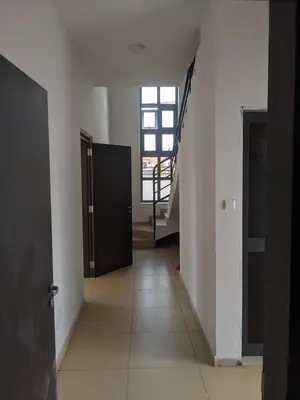 Villa 3 chambres R+1 en vente à Adidogomé Lankouvi sur 375 m² – 66 millions FCFA