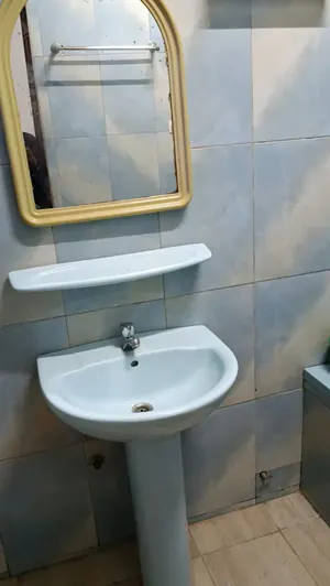 Vente d'une maison à Bè Kpehenou, 8 chambres, 5 boutiques, 453 m², en bordure de route principale – 140 millions FCFA — photo 8