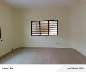 Villa basse 3 chambres en vente en angle de rue à Agoè Cacaveli – 70 millions FCFA — photo 4