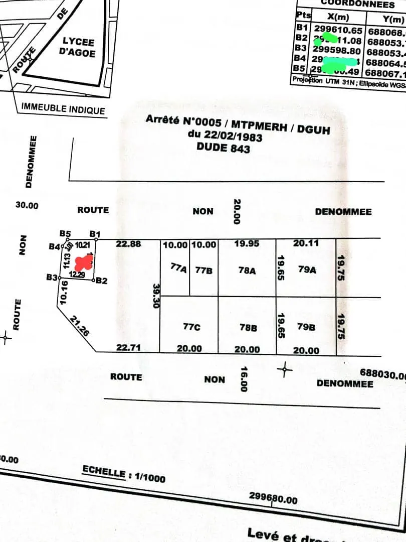 Terrain 1/4 de lot en angle de rue à Agoè 2 lions – 20 millions FCFA