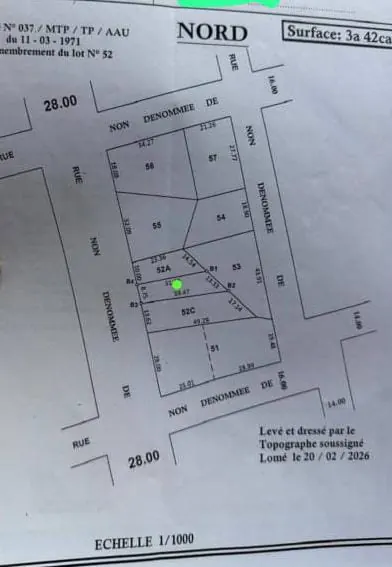 Terrain demi-lot 342 m² en vente en bordure de goudron à Tokoin Forever – 55 millions FCFA