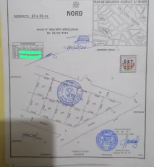 Vente d'un terrain à Adidogomé CEG Lycée Moderne 2, 1 lot clôturé, à 200 m du goudron – 45 millions FCFA
