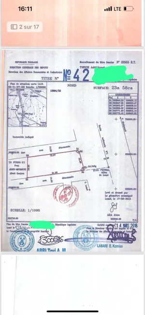 Terrain 2358 m² en vente en bordure de goudron à Adétikopé – 50 millions FCFA le lot