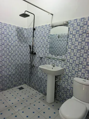 Location d'un appartement à Vakpo Fish, 2 chambres, 1er étage, récente construction, meublé – 100 000 FCFA/mois — photo 7