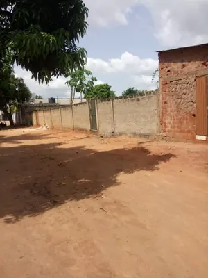 Terrain 2 lots de 1200 m² en vente à Adidogomé Gbomamé – 25 millions FCFA le lot — photo 3