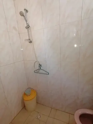 Villa duplex en vente en bordure de goudron à Bè Klikamé – 120 millions FCFA — photo 5