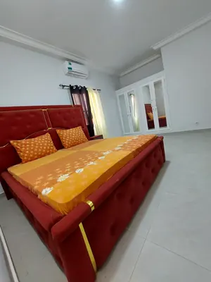 Villa meublée 4 pièces avec piscine et jardin à louer à Kpogan – 700 000 FCFA/mois — photo 9
