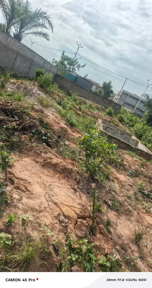 Vente d'un terrain à Agoè Legbassito, 220 m², à 20 m du goudron – 15 millions FCFA à débattre — photo 3