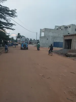 Villa 4 chambres avec boutique en vente à Agoè Demakpoè – 23 millions FCFA