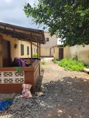 Vente d'une maison à Adidogomé Sagbado, 2 pièces, demi-lot – 18 500 000 FCFA à revoir — photo 8