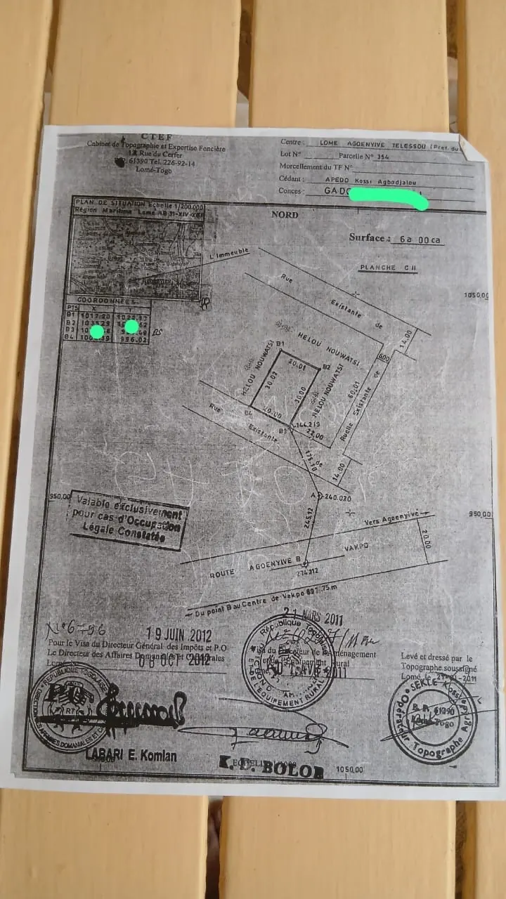 Terrain 1 lot (600 m²) en vente à Agoè Télessou – 40 millions FCFA à débattre
