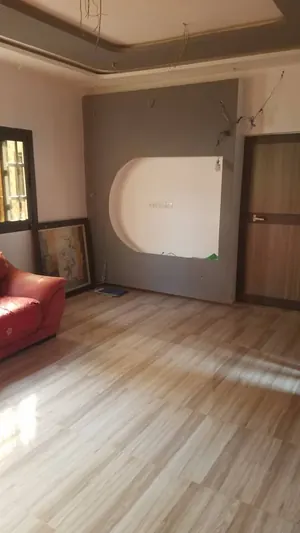 Vente d'une villa à Zanguera Klikame, 1 chambre salon, avec garage, boutique et forage – 25 millions FCFA