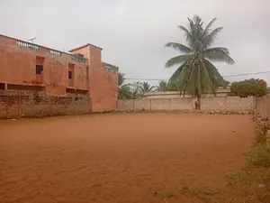 Terrain 1 lot (600 m²) à vendre à Adidogomé Gbomamé – 27 millions FCFA