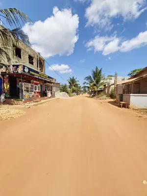 Terrain 150 m² en vente face voie de 16m à Légbassito Kognito – 4 000 000 FCFA