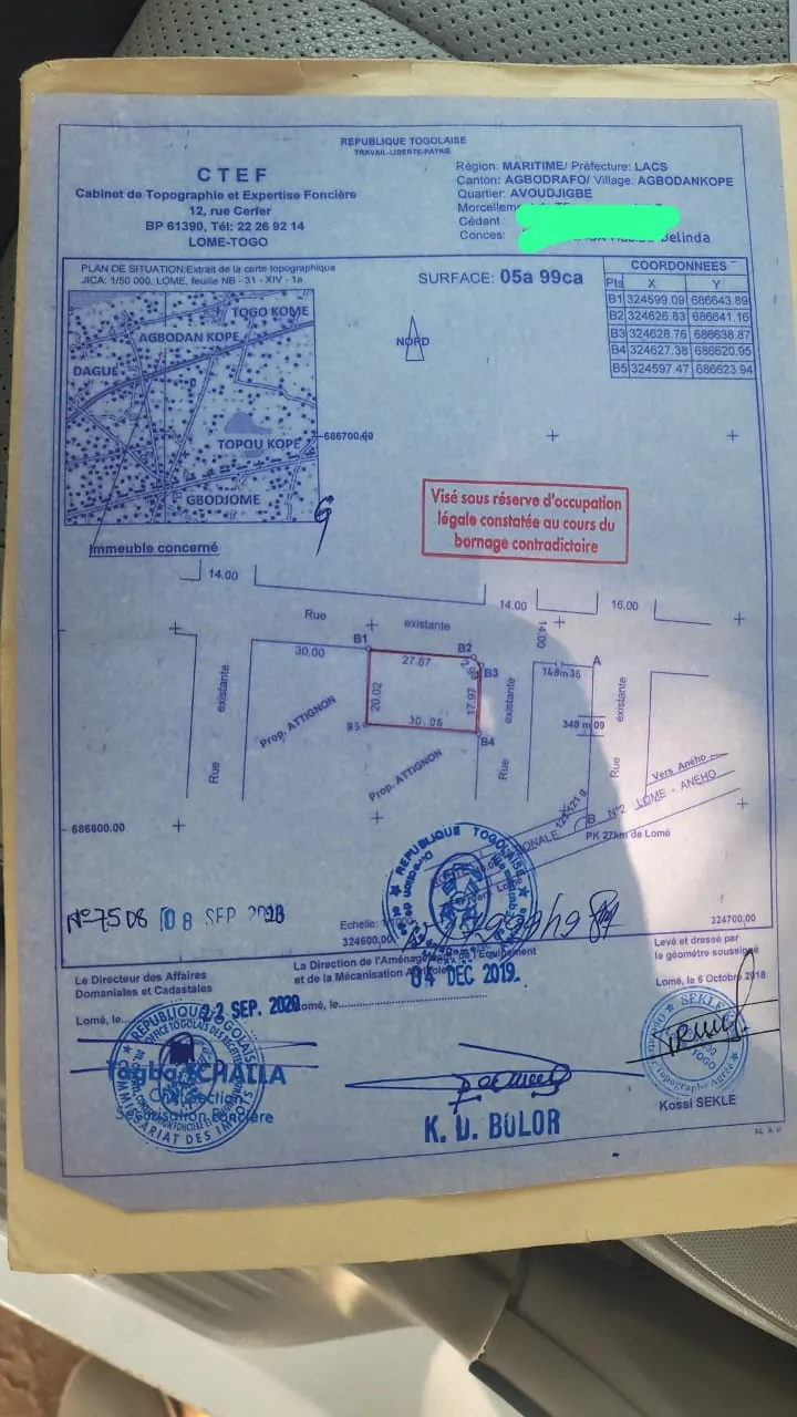 Villa 4 chambres en vente à Adétikopé, rond-point Adroukpapé – 72 millions FCFA