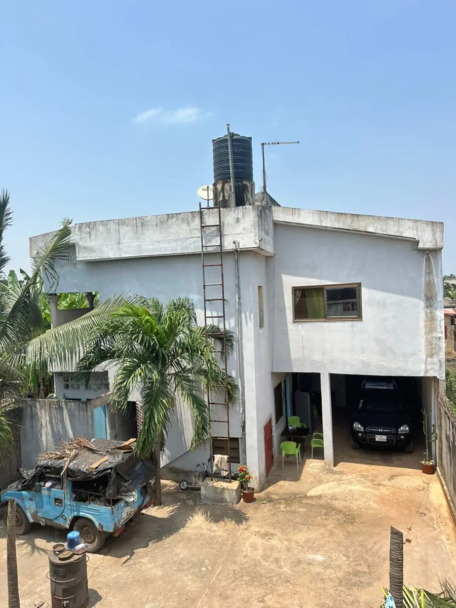 Maison 8 chambres 338 m² en vente à Agoè Fidokpui – 28 000 000 FCFA