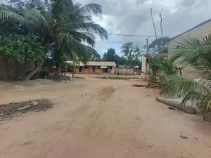 Terrain 1 lot (600 m²) en vente à Sanguera Kopegan – 22 millions FCFA