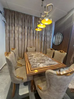 Appartement 2 chambres meublé à louer à Kpogan, bord du goudron – 600 000 FCFA/mois