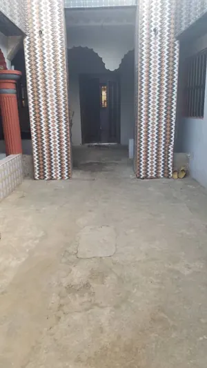 Vente d'une villa à Zanguera Klikame, 1 chambre salon, avec garage, boutique et forage – 25 millions FCFA — photo 2