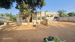 Villa 4 chambres en vente à Zanguera Klemé – 65 millions FCFA — photo 5