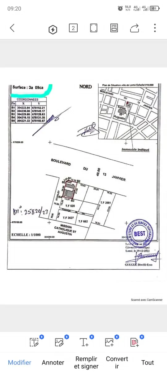 Terrain 300 m² en angle de rue à vendre à Dékon – 250 millions FCFA